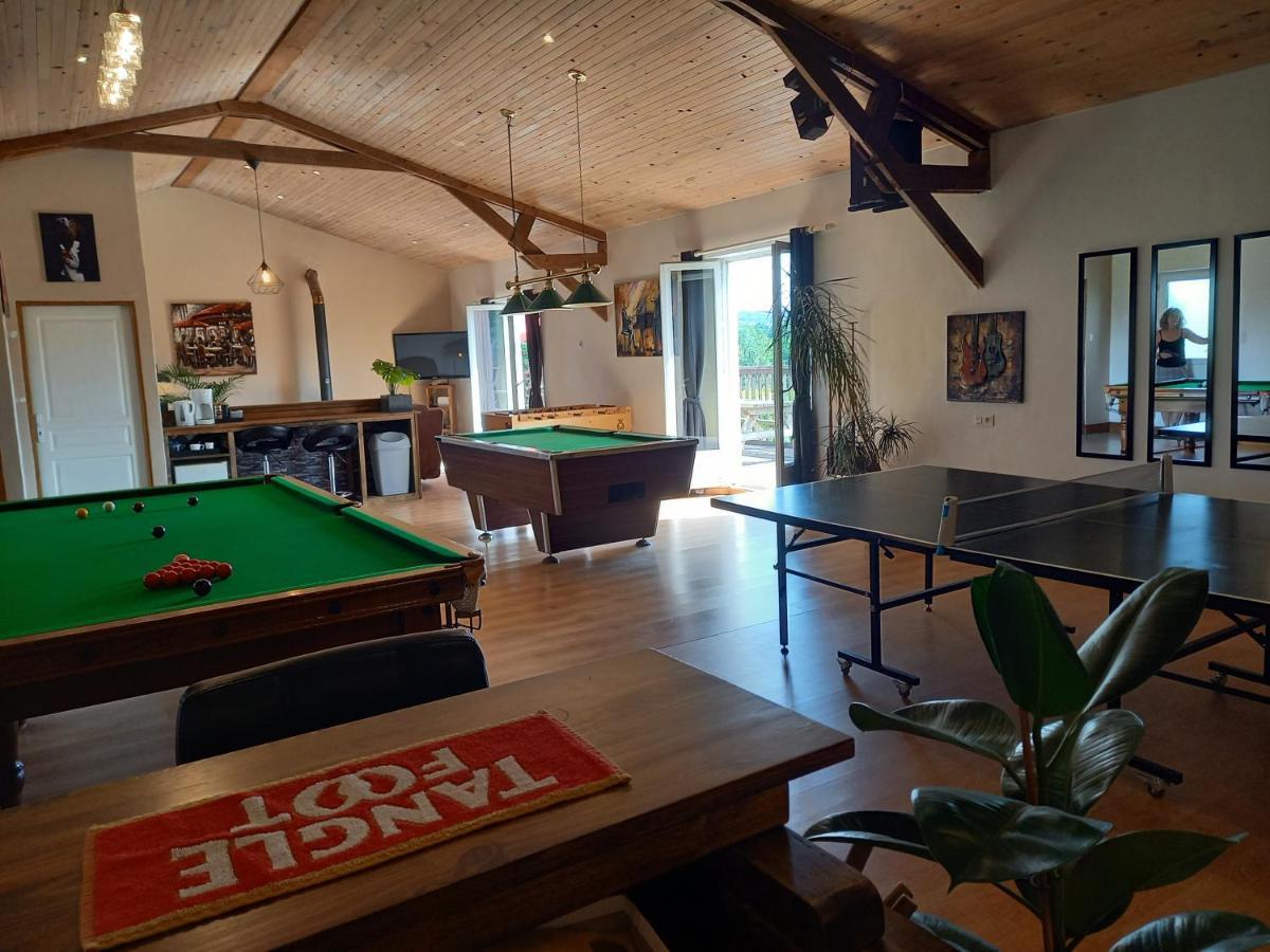 La Gasteboisiere With Swimming Pool And Games Room Le Mesnil-Adelee Dış mekan fotoğraf