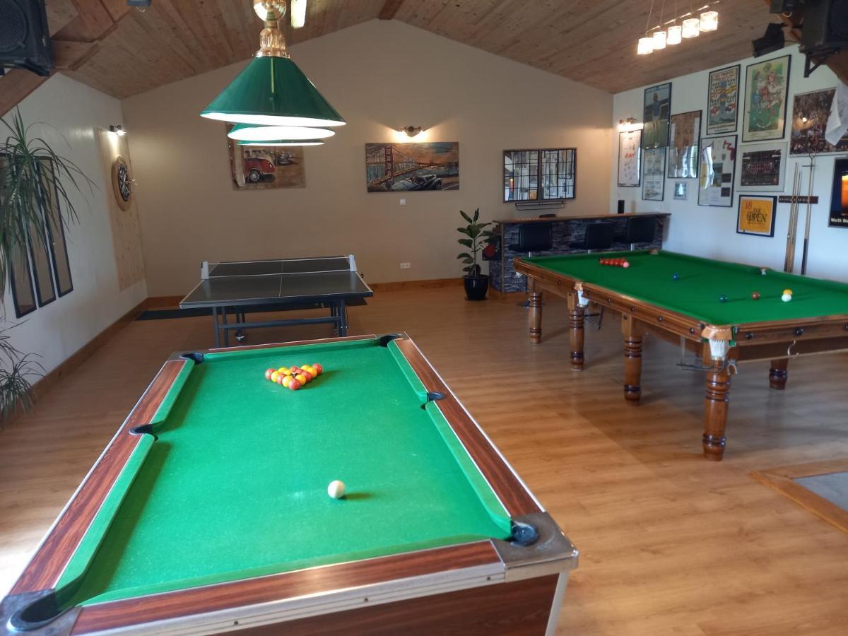 La Gasteboisiere With Swimming Pool And Games Room Le Mesnil-Adelee Dış mekan fotoğraf